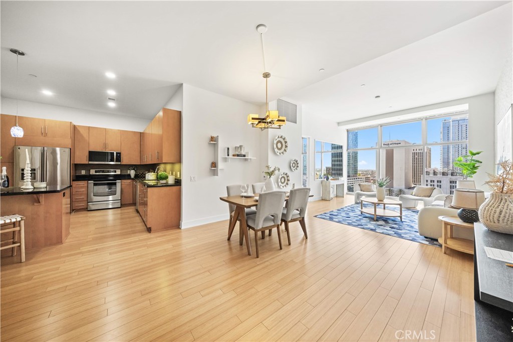 3223 W 6th Street 1006