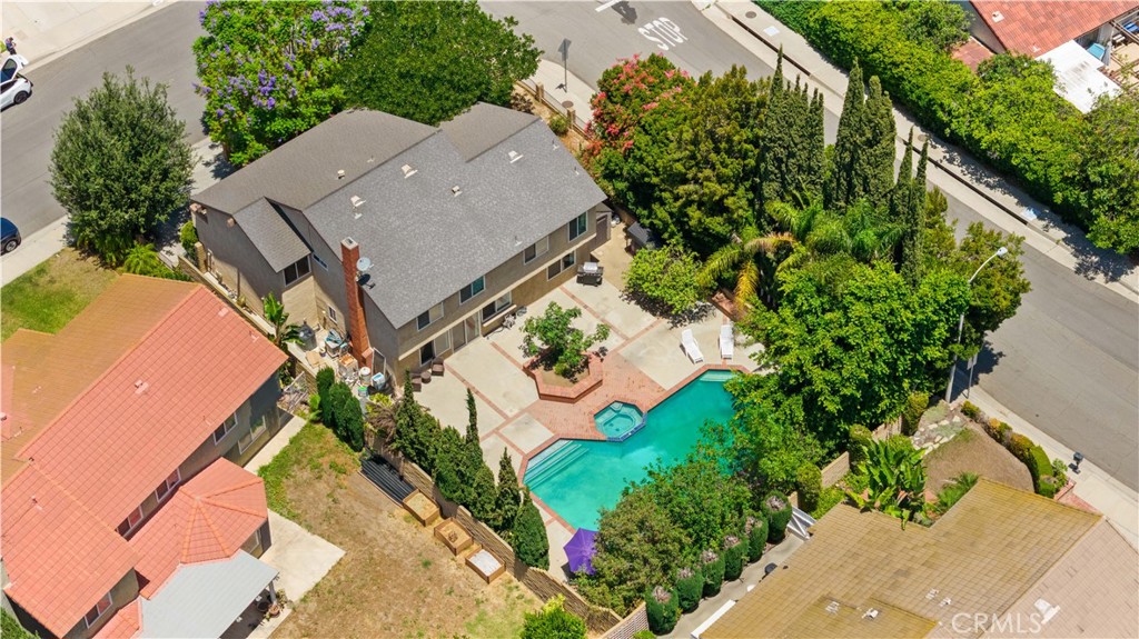 1606 Silver Rain Drive
