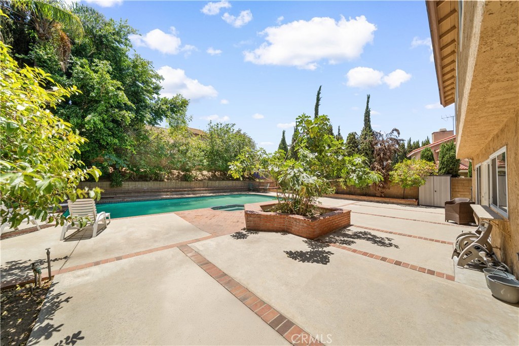 1606 Silver Rain Drive