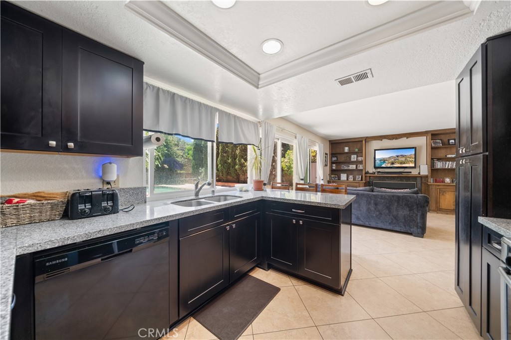 1606 Silver Rain Drive