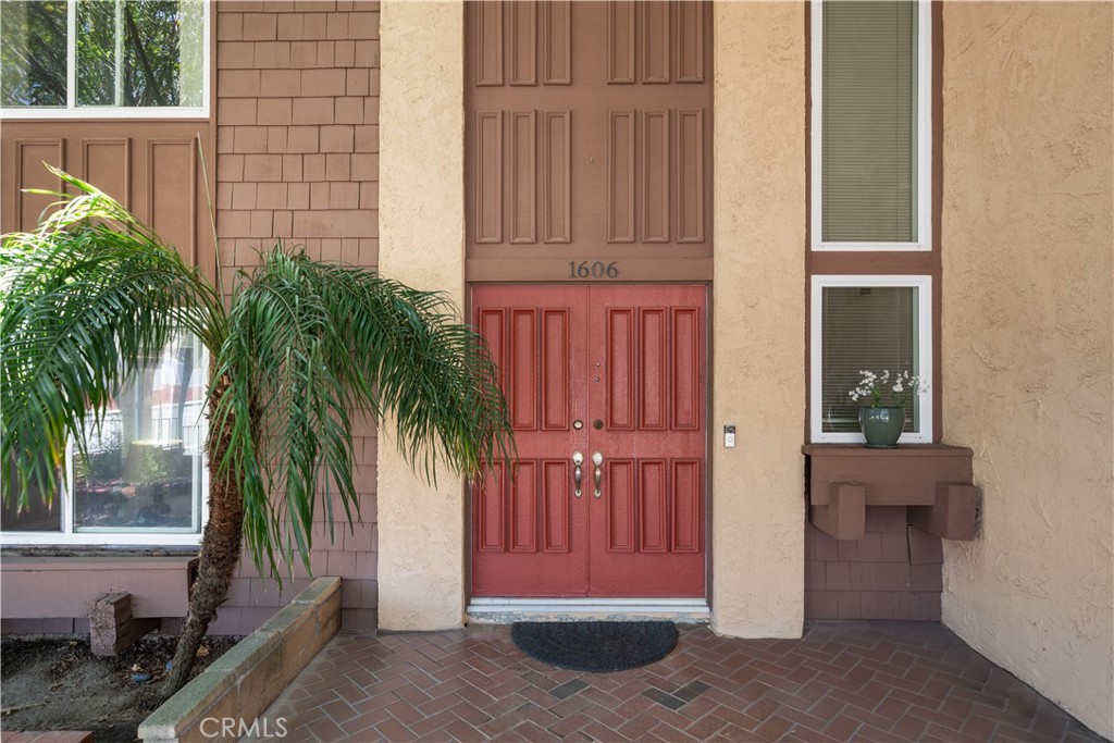 1606 Silver Rain Drive