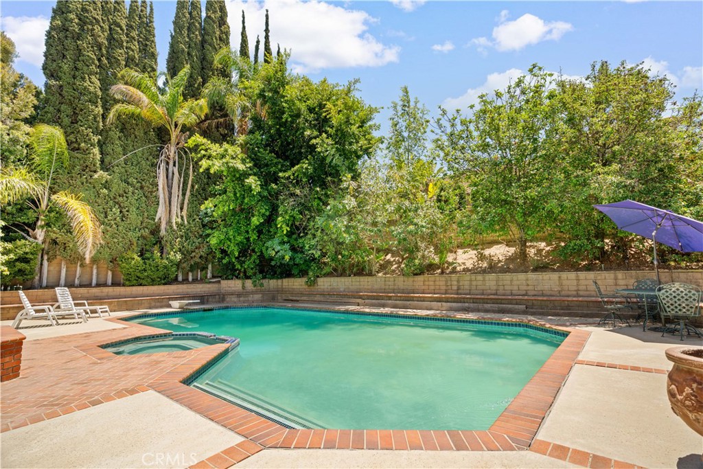 1606 Silver Rain Drive