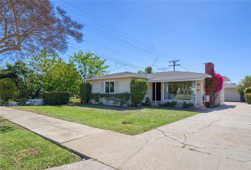 612 E Chestnut Avenue