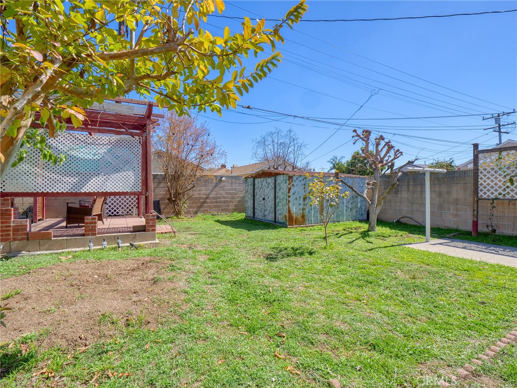 612 E Chestnut Avenue