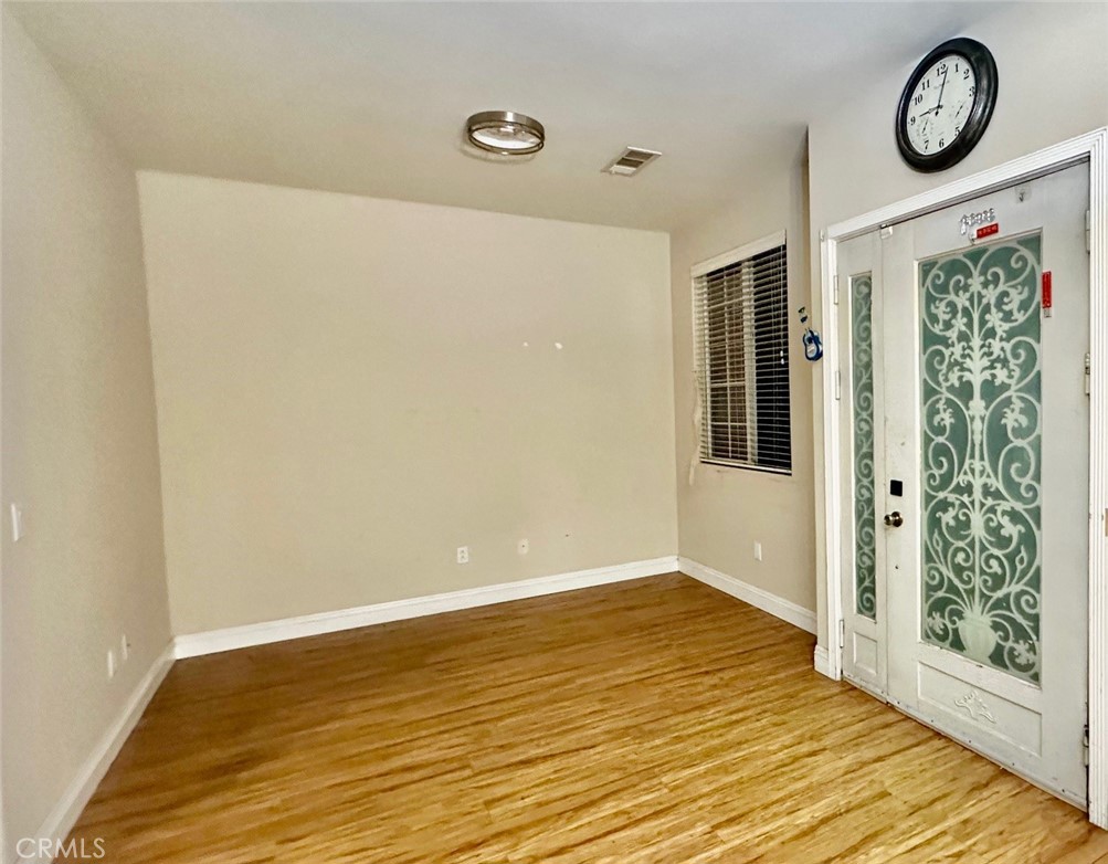 5067 Sereno Dr B