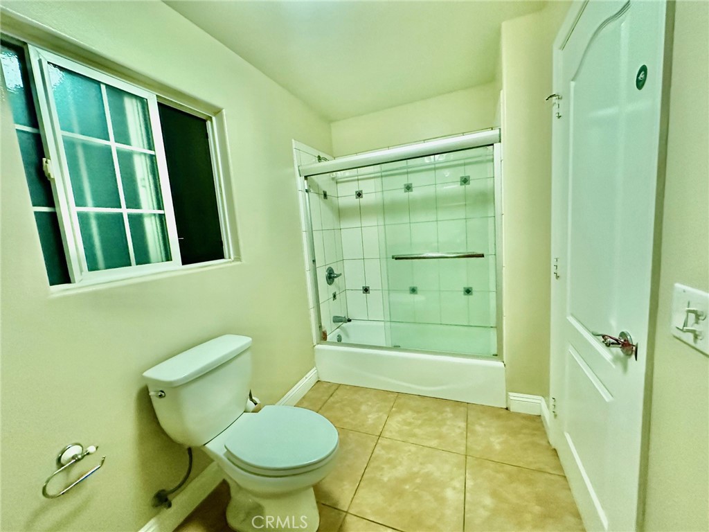 5067 Sereno Dr B