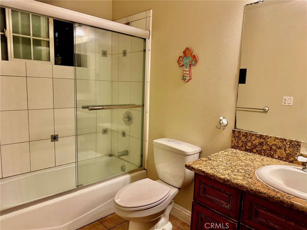 5067 Sereno Dr B