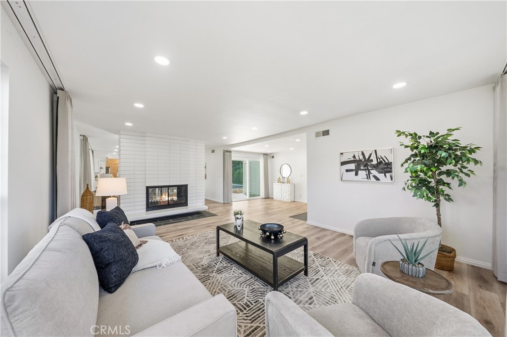 448 E Sandra Avenue