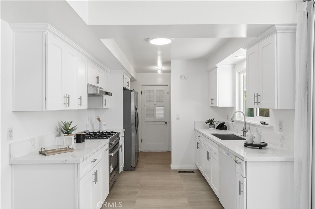 448 E Sandra Avenue