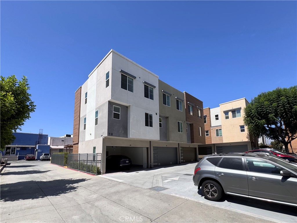 19 S Chapel C