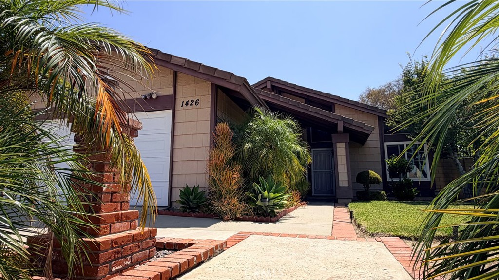 1426 Rodney Road