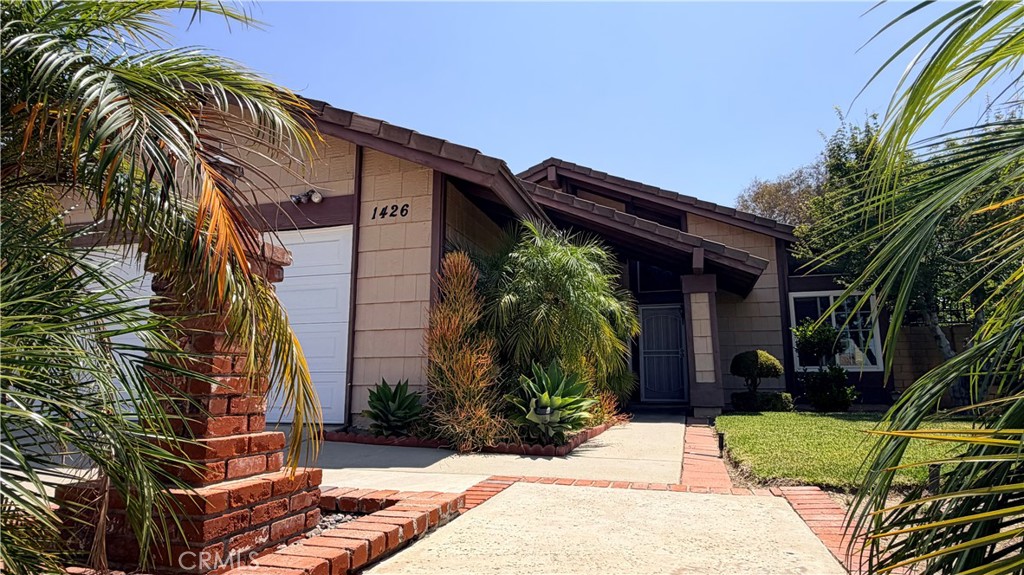 1426 Rodney Road