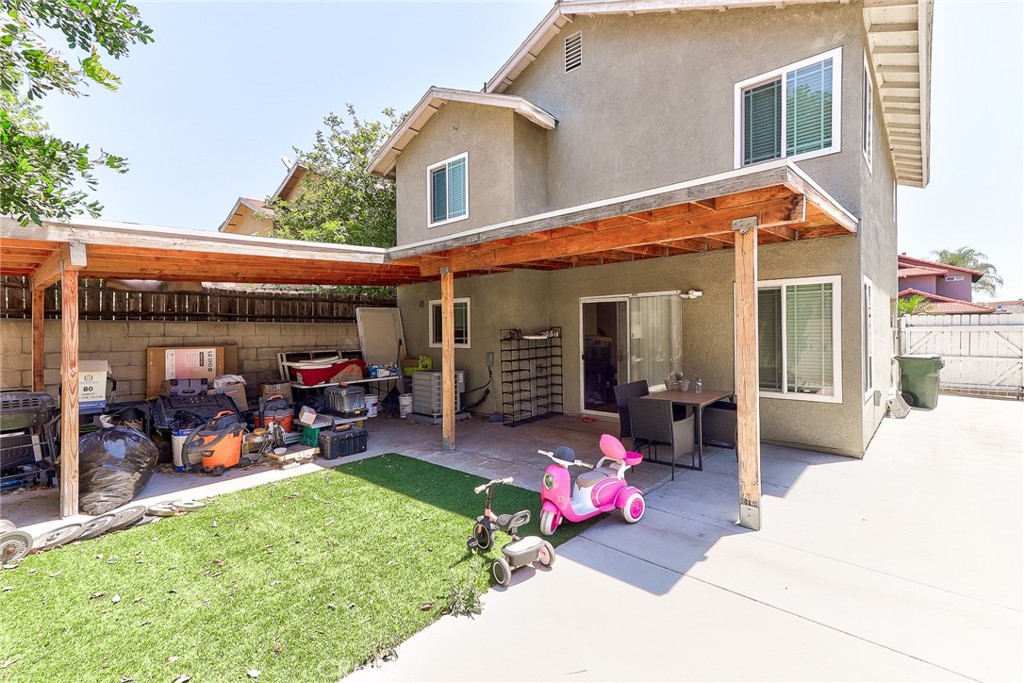 8936 summerwood way