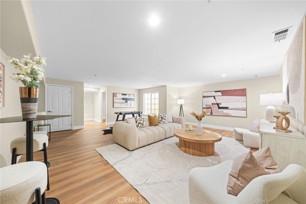 463 Fairview Avenue F