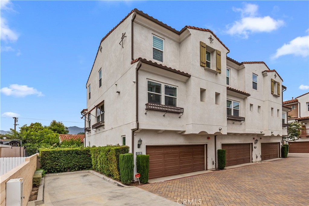 436 W Duarte Road A