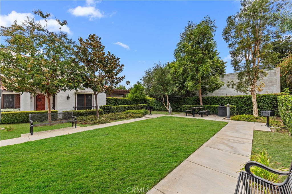 436 W Duarte Road A