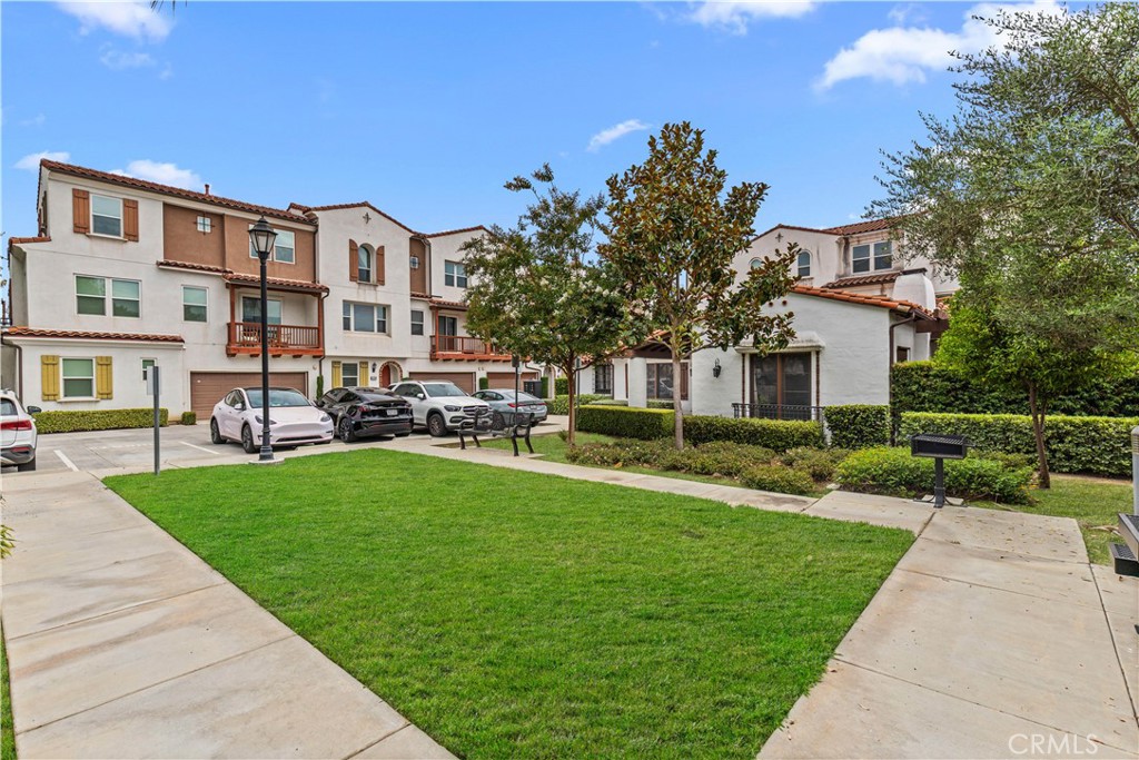 436 W Duarte Road A