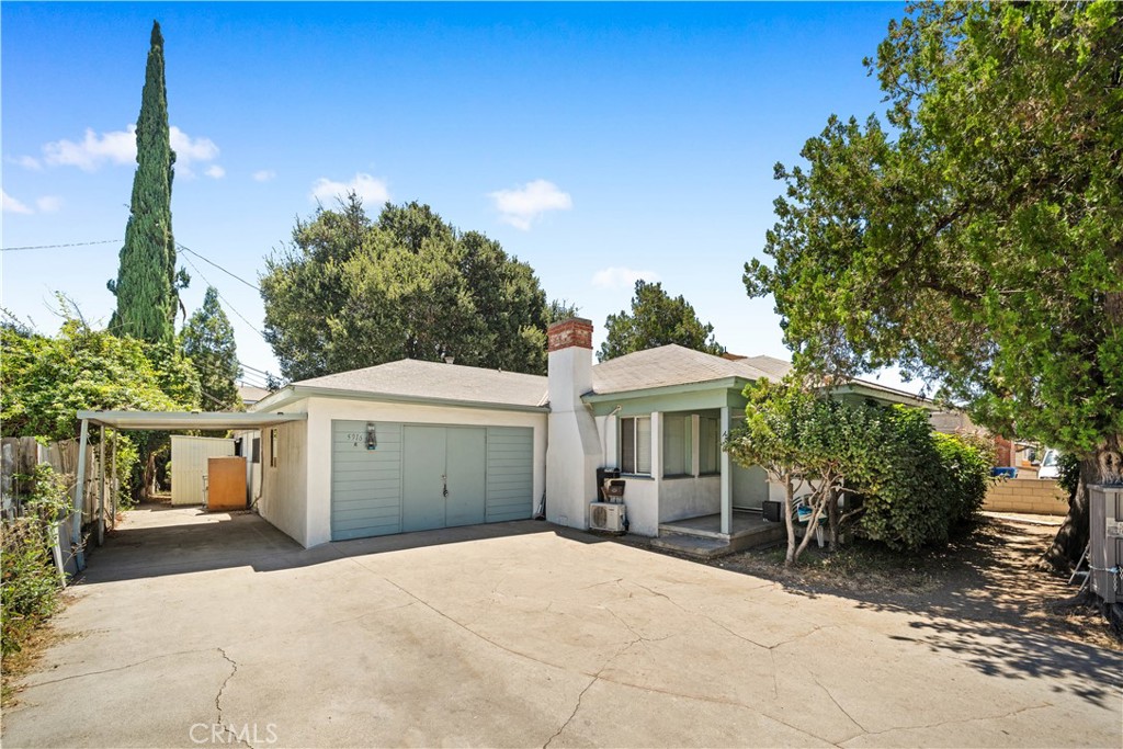 5916 ROSEMEAD BLVD