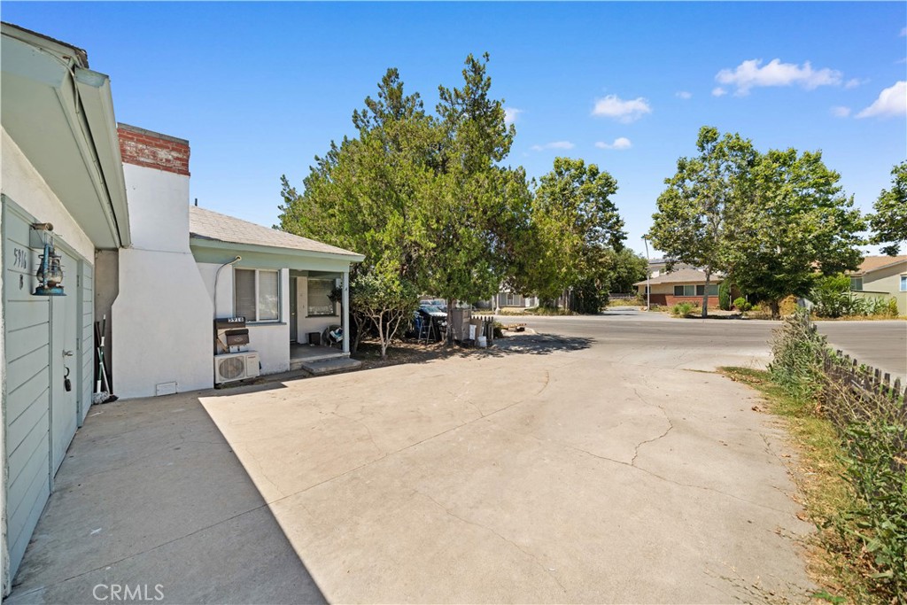 5916 ROSEMEAD BLVD