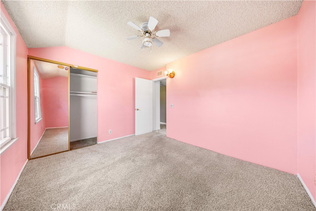528 Essex