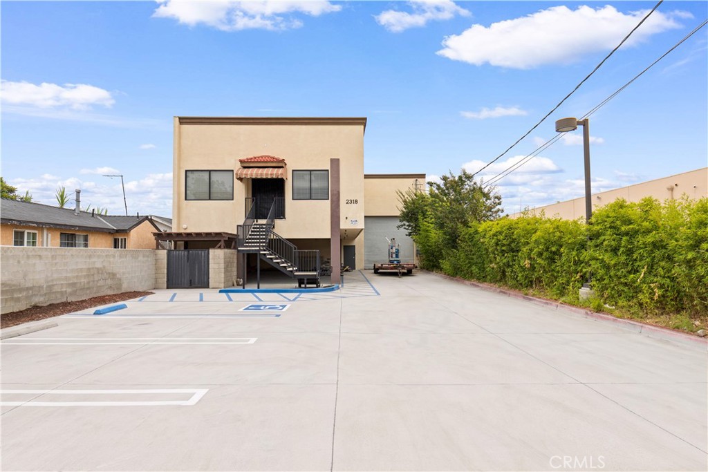 2318 Edwards Avenue