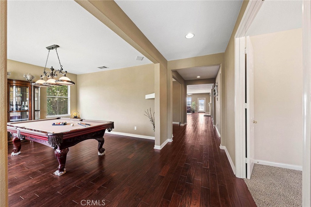 3165 Forest View