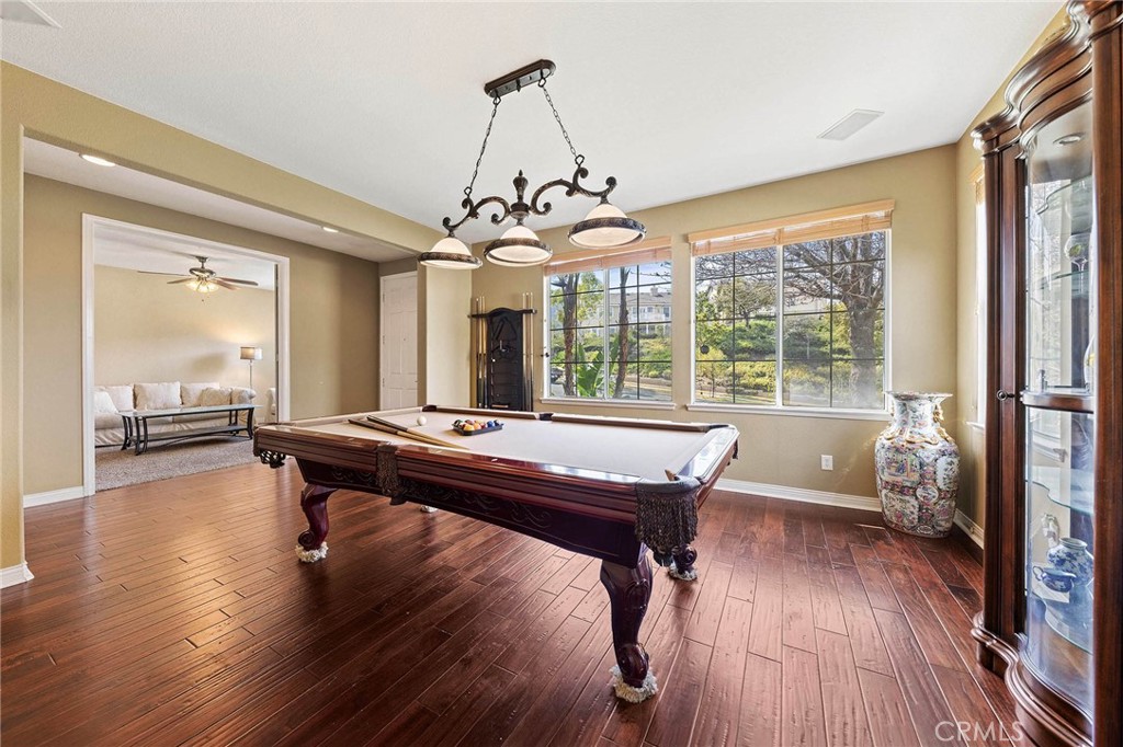 3165 Forest View