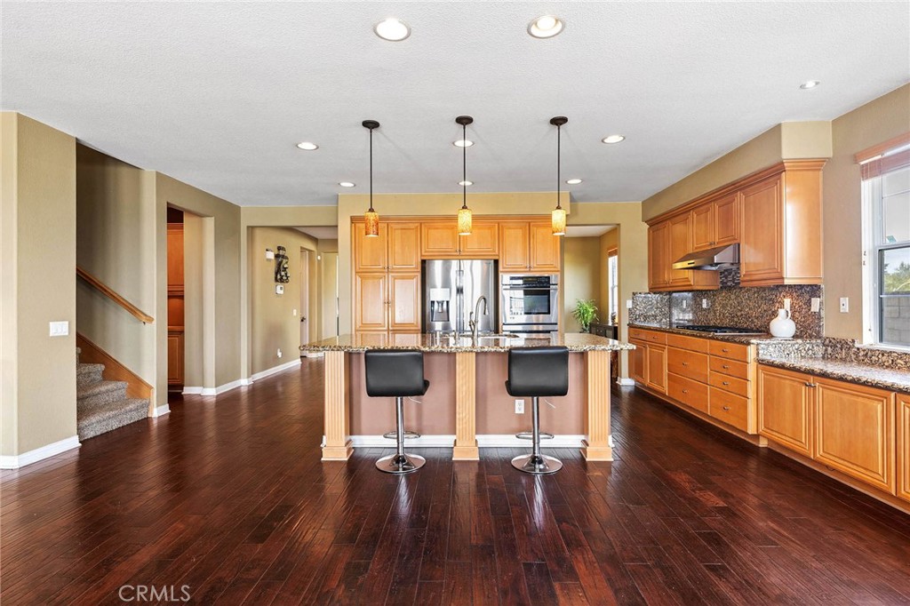 3165 Forest View