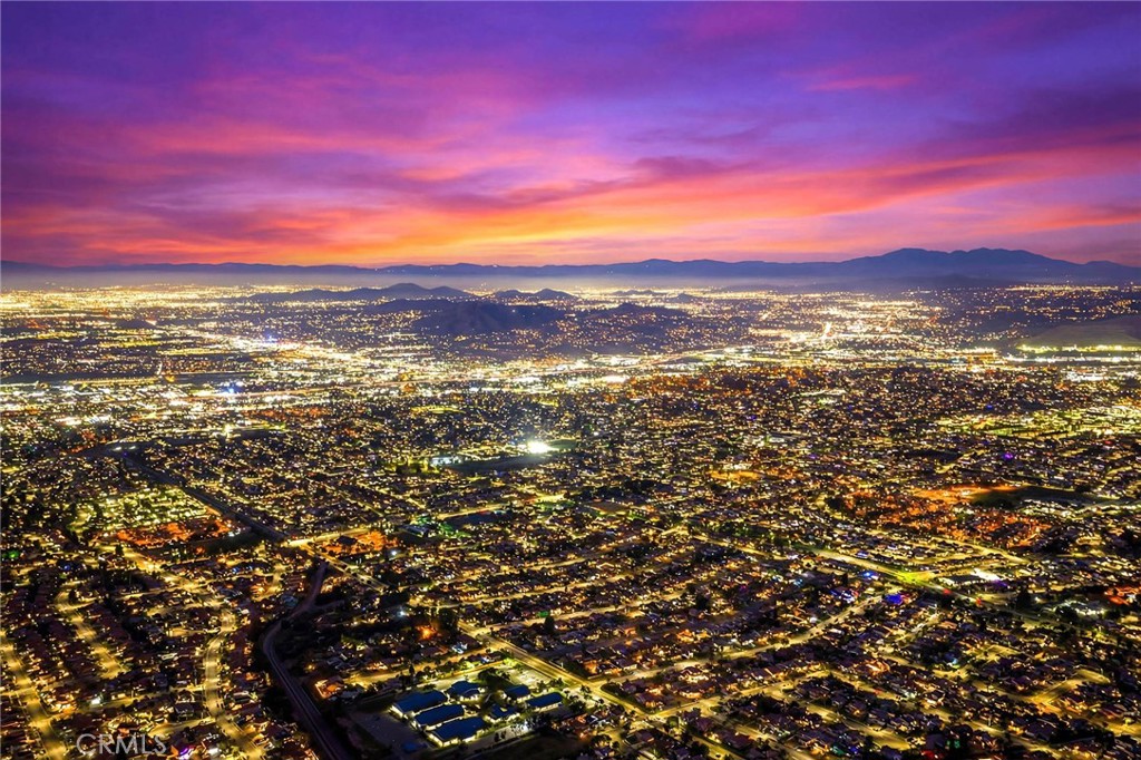 3165 Forest View
