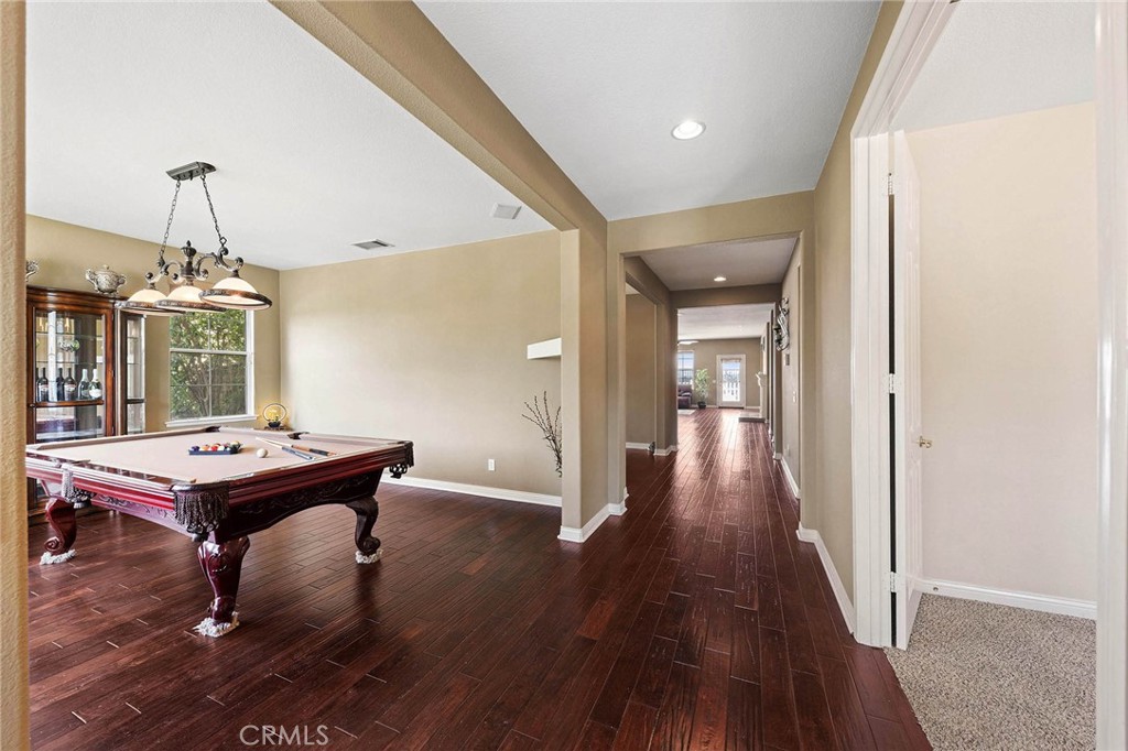 3165 Forest View