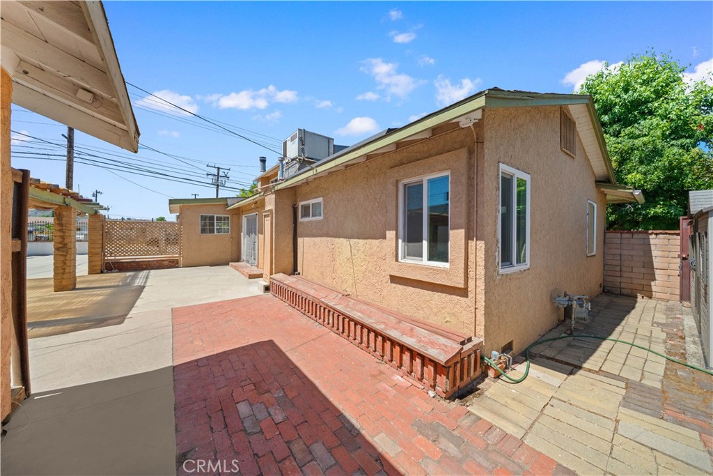 1206 Bannon Avenue