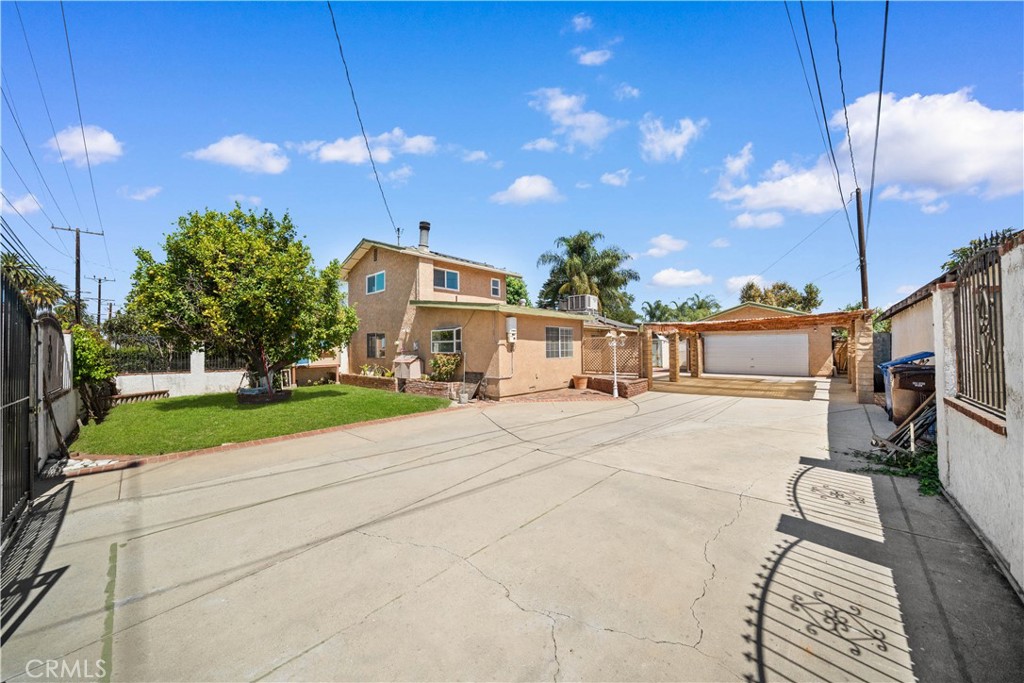 1206 Bannon Avenue