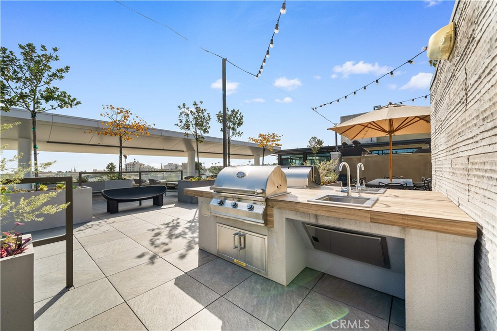 218 N El Molino Avenue 303