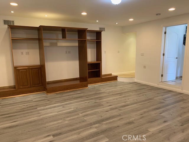 244 Fernfield Street W 2