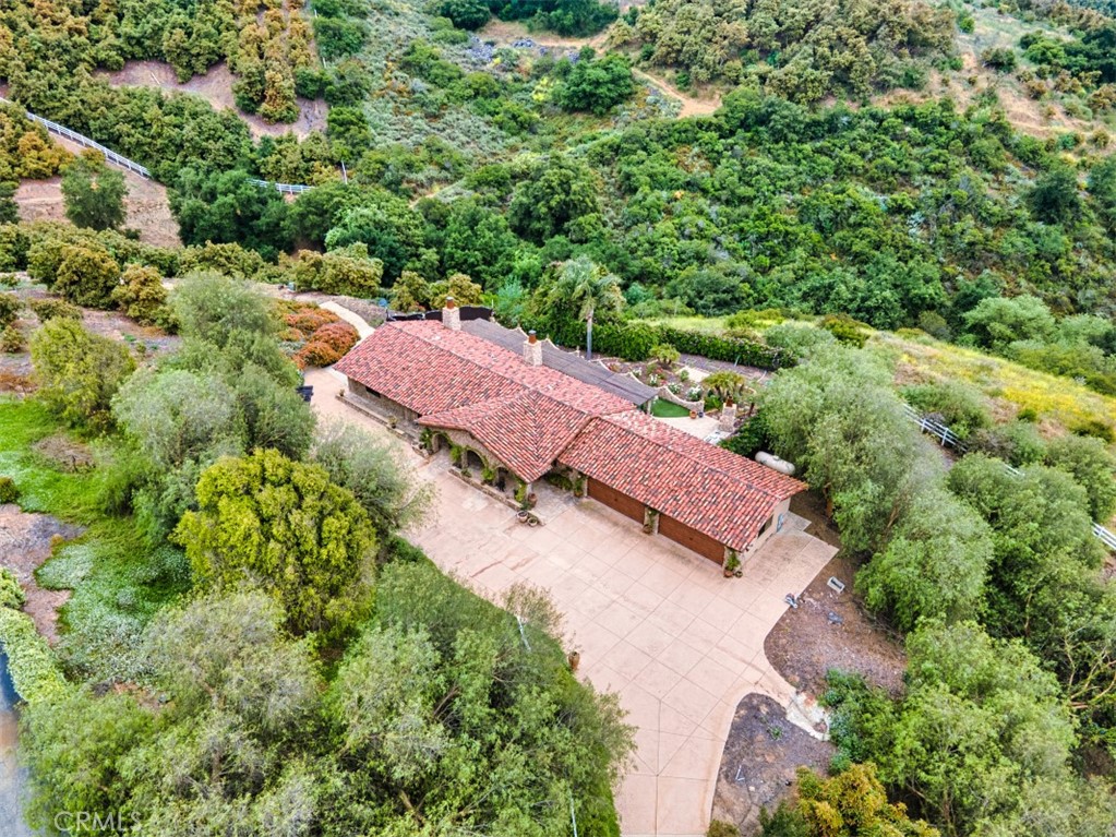 24405 Fuerte Road