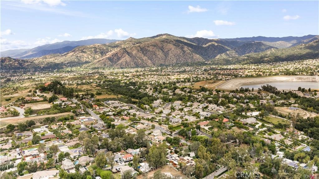 4751 Glen Ivy