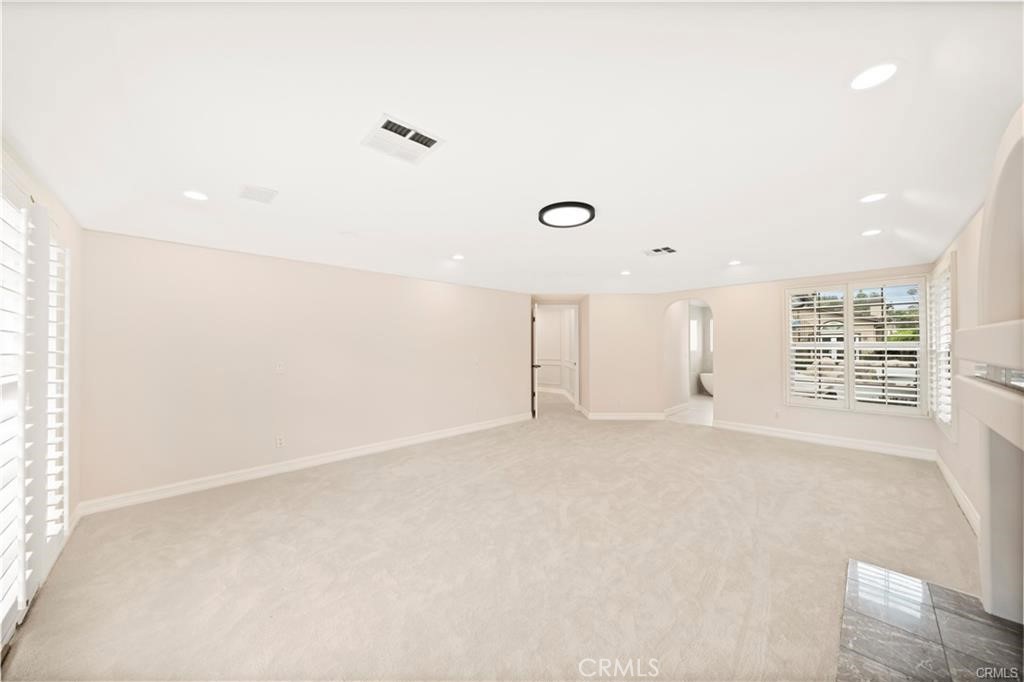 4751 Glen Ivy