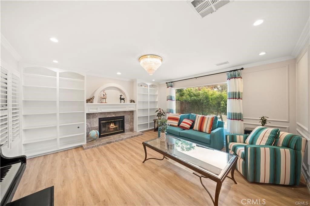 4751 Glen Ivy