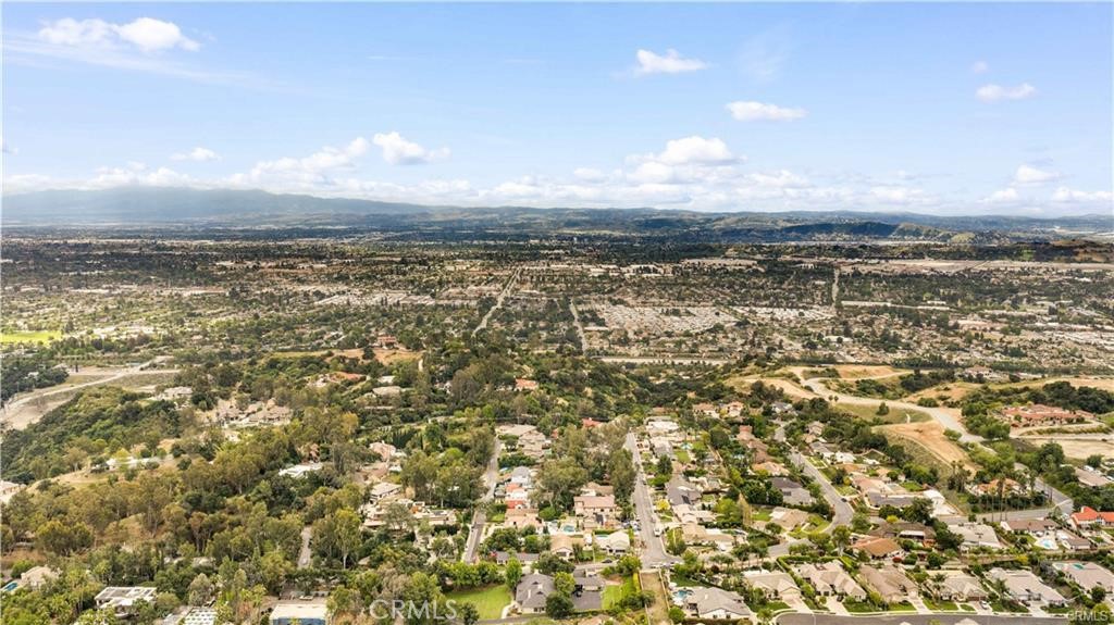 4751 Glen Ivy