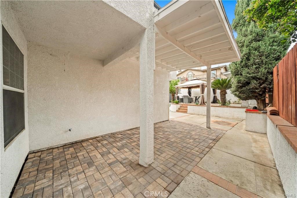 4751 Glen Ivy