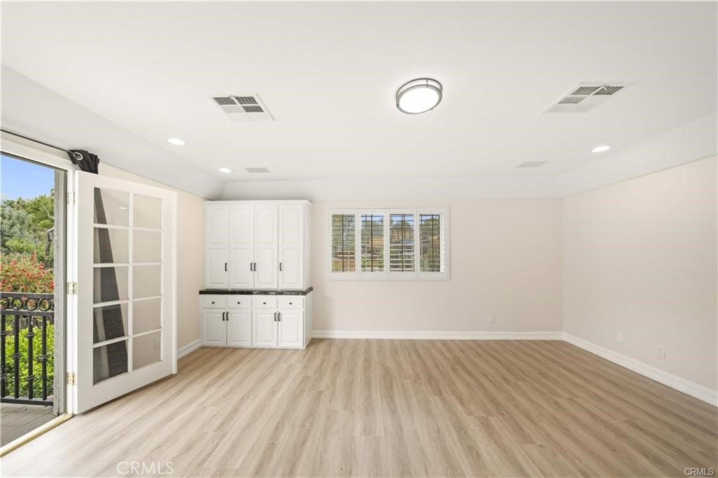 4751 Glen Ivy