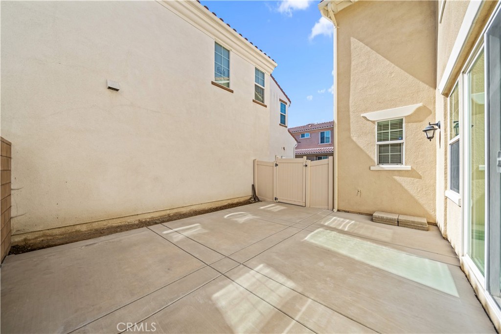 6962 Sandcherry Lane