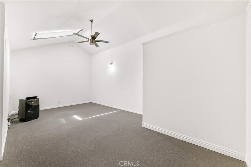 64 N Mar Vista Avenue 327