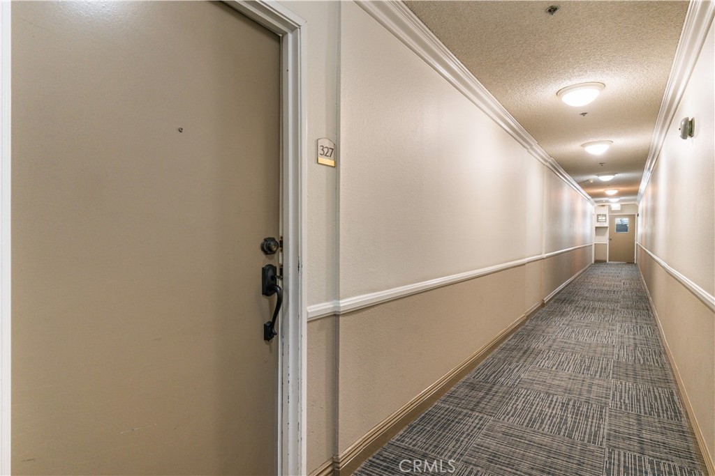 64 N Mar Vista Avenue 327