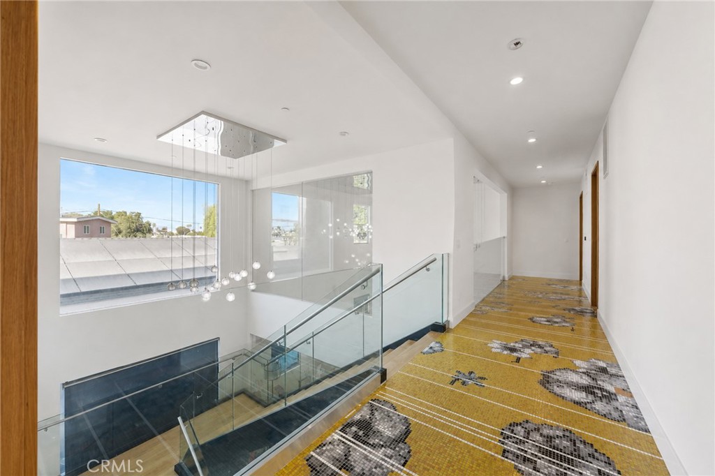 4326 Lynd