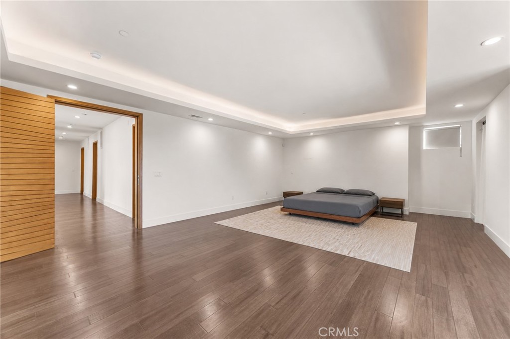 4326 Lynd