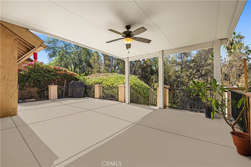 15757 Country Club Dr