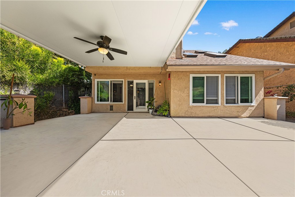 15757 Country Club Dr