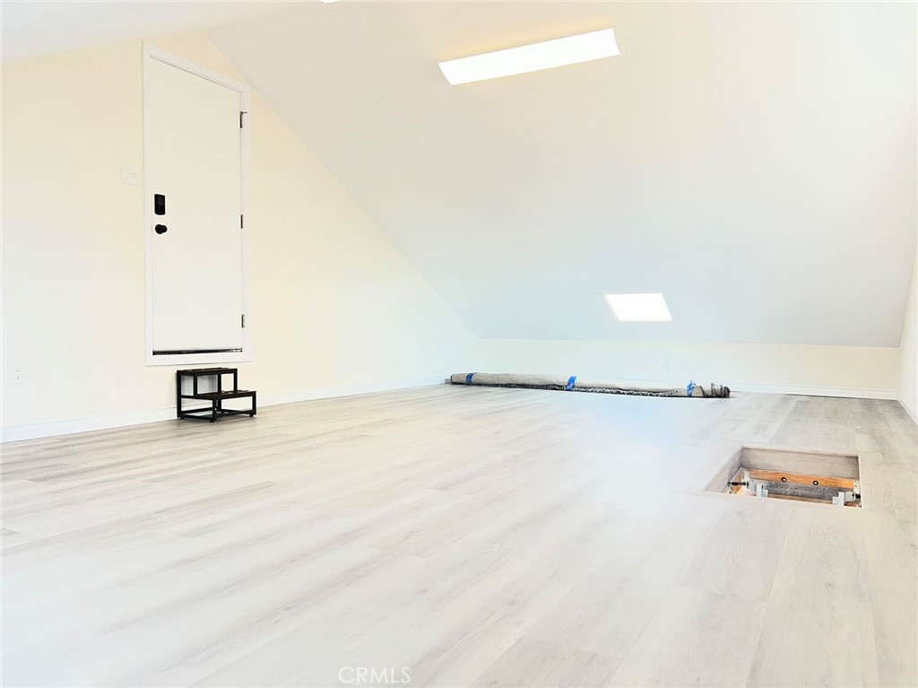 324 W Oliver