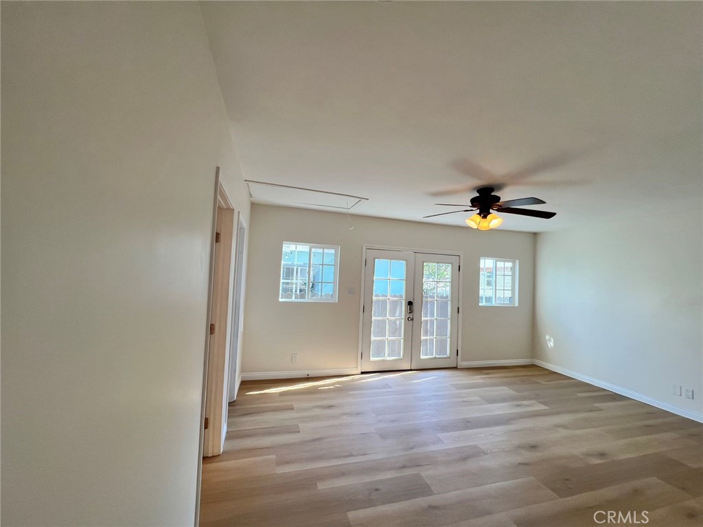 324 W Oliver